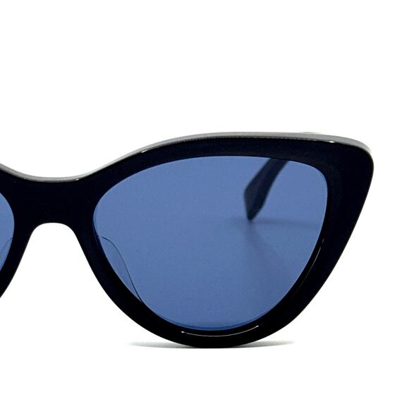 New, FENDI Sunglasses FE40087U 01V Authentic - Picture 5 of 12